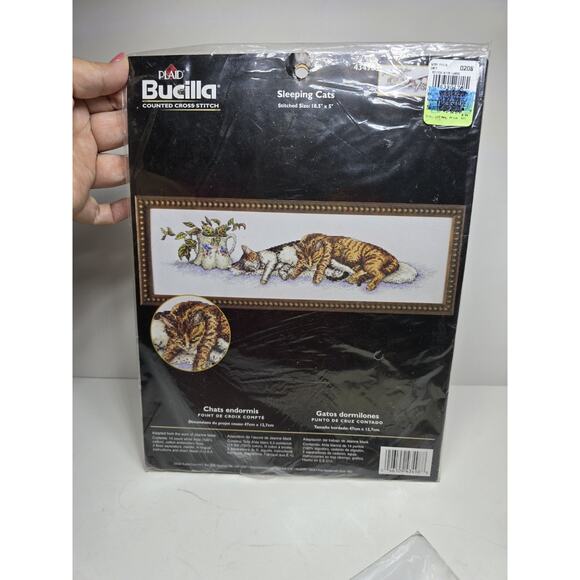 New In Package SLEEPING CATS ~ Bucilla Counted Cross Stitch Kit - Picture 1 of 2
